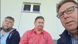 Trzech przedstawicieli NZZK zapowiada oficjalne otwarcie kanału związku zawodowego kierowców DFDS Logistics Polska.